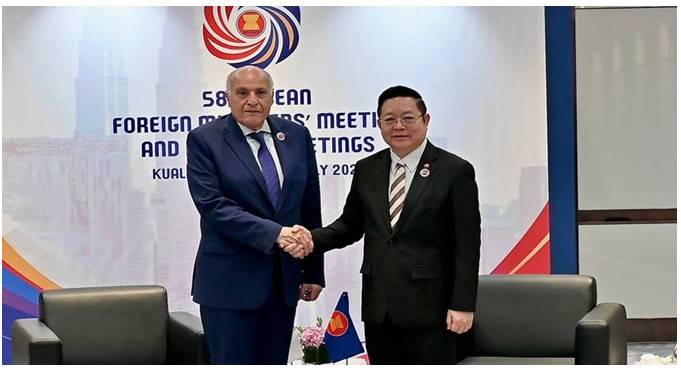 Mr.Attaf holds bilateral talks with ASEAN Secretary-General